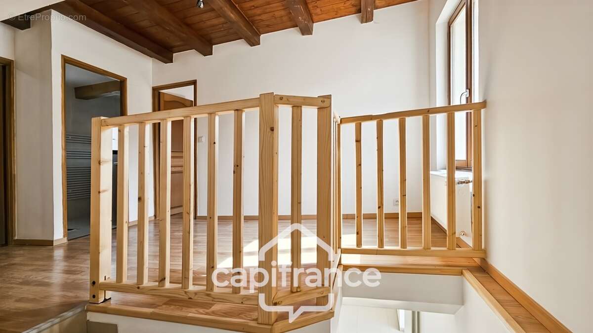 Maison familiale proche Saint-soupplets entièrement rénovée- 115 m² -jardin-Au calme - photo 13