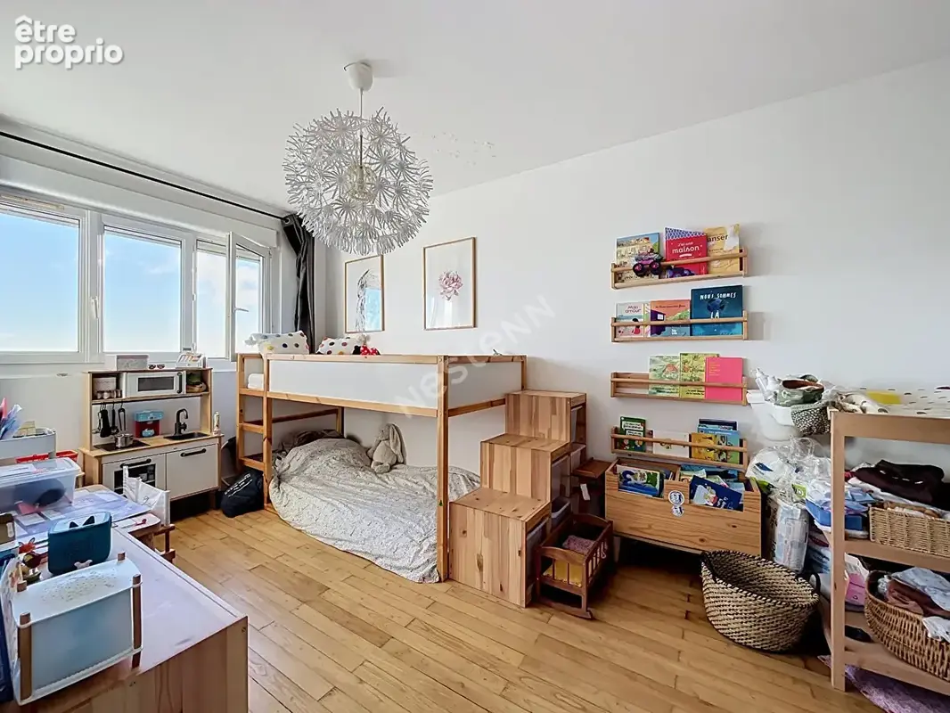 Nantes Hauts-Pavés / Appartement 86 m2 / 2 chambres / balcon / cave / ascenseur - photo 13