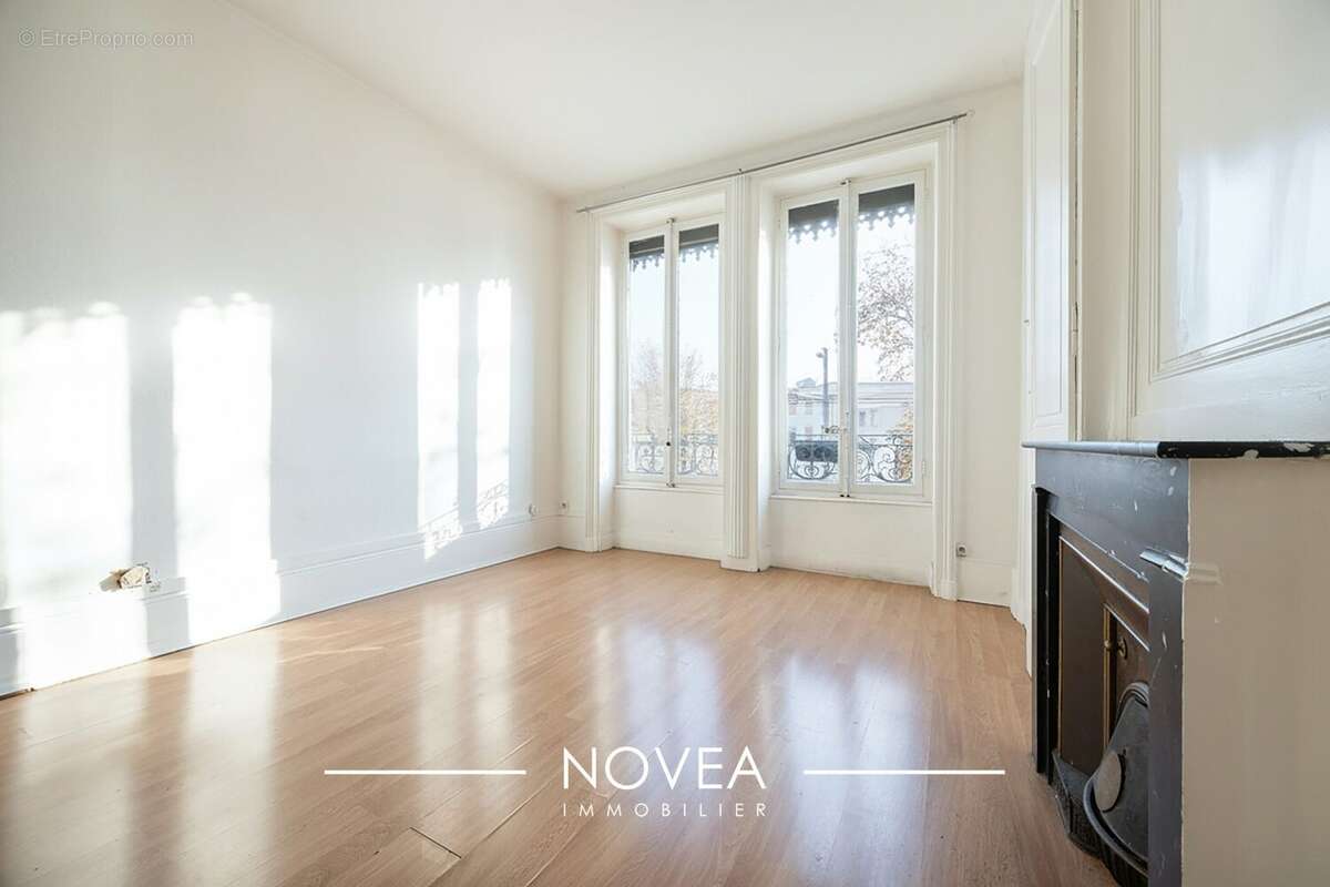 Appartement à LYON-3E