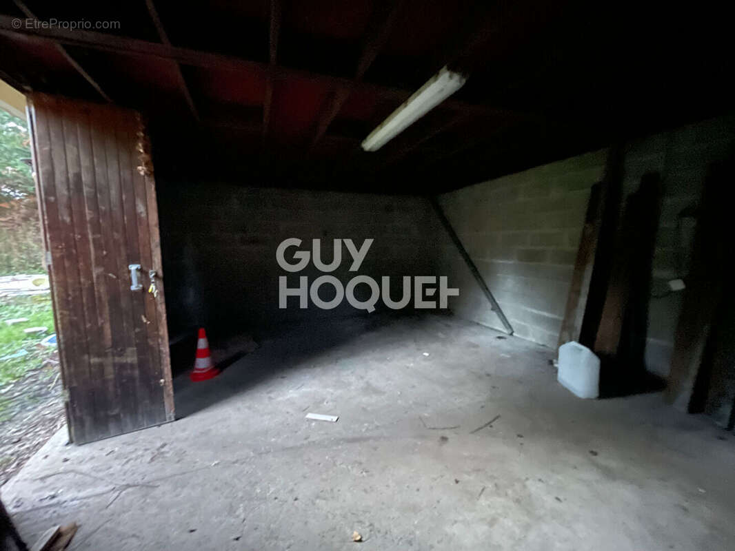 Terrain à EZY-SUR-EURE