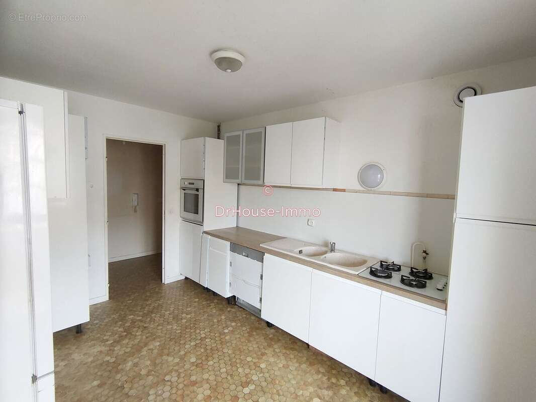 Appartement à BOURG-LES-VALENCE