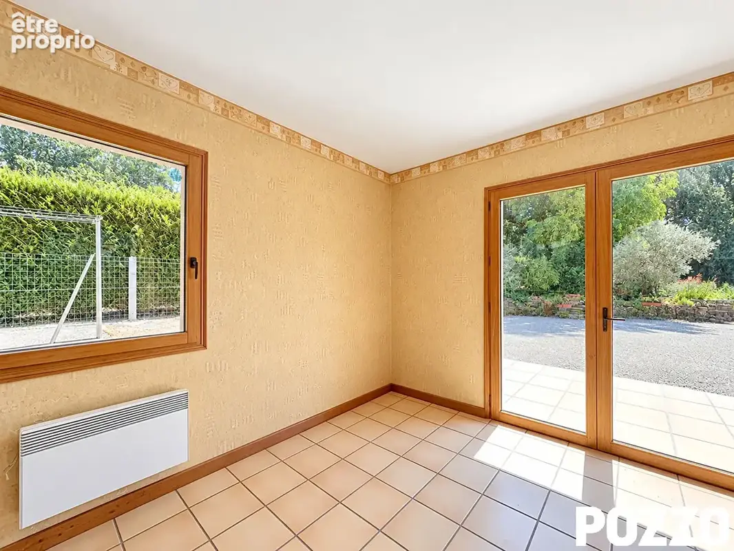 À VENDRE - Maison dans le bourg de Bréhal de 255m² au calme avec parc arboré - photo 8