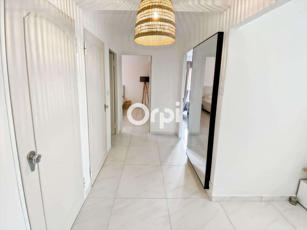 Appartement à MARSEILLE-12E