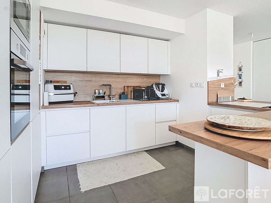 Appartement à VITROLLES