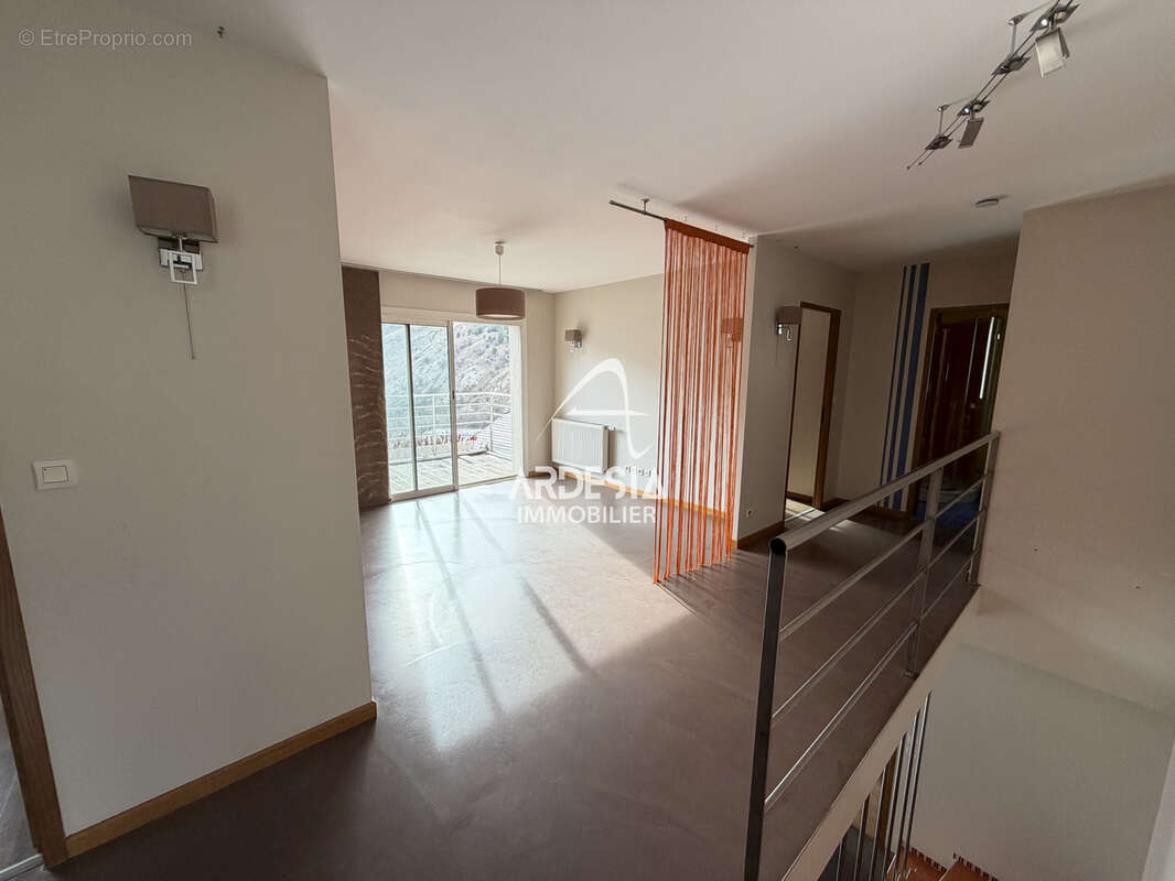 Maison à SAINT-MICHEL-DE-MAURIENNE