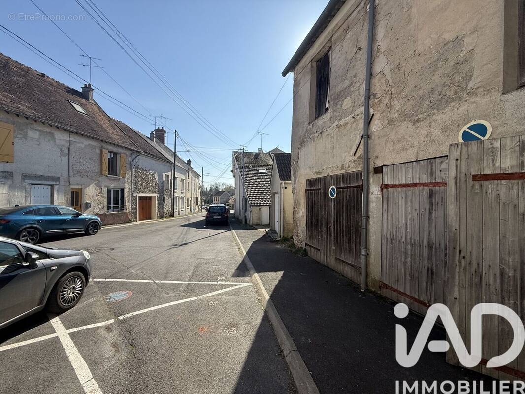 Photo 1 - Maison à REBAIS