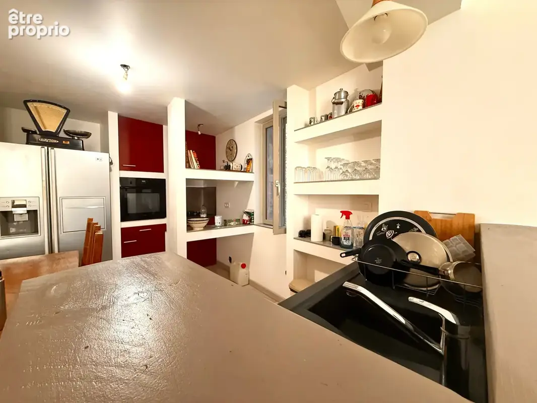 EXCLUSIVITÉ Maison de ville rénovée de 80 m2, 3ch, proche de la cathédrale. - photo 12
