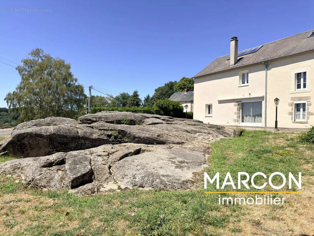 Maison 218 m² à Gueret  - photo 32