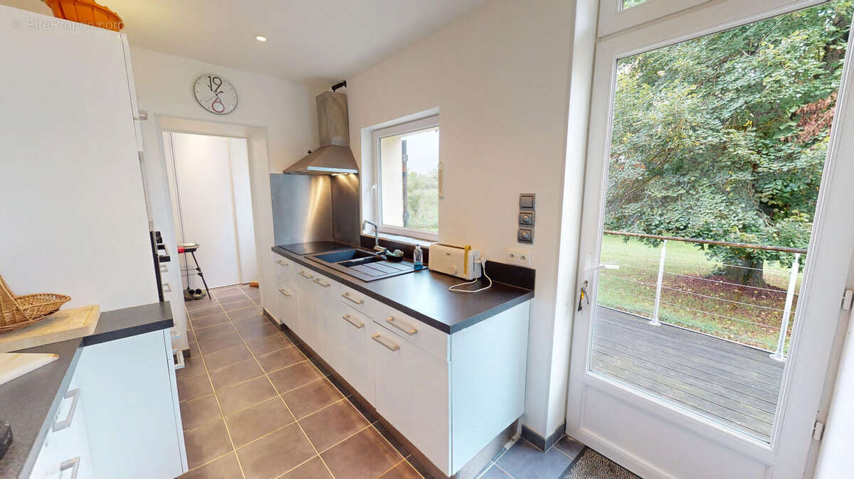 Maison à GERMIGNY-L&#039;EXEMPT