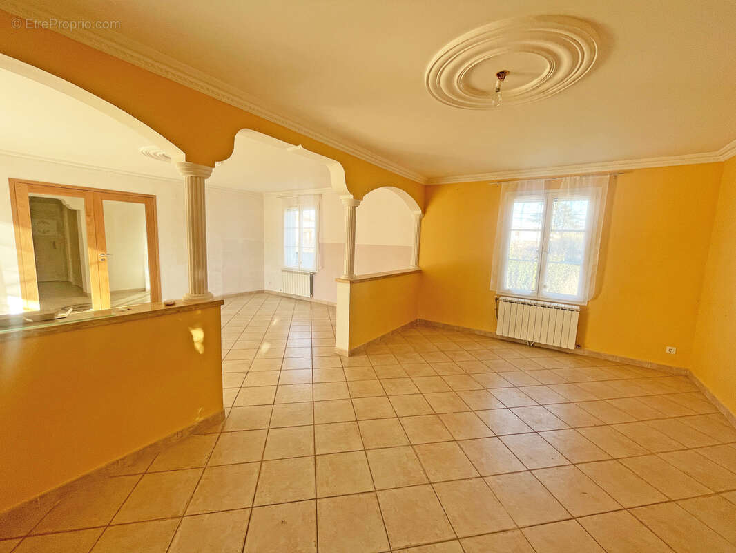 Maison à SAINT-GENIES-DE-MALGOIRES