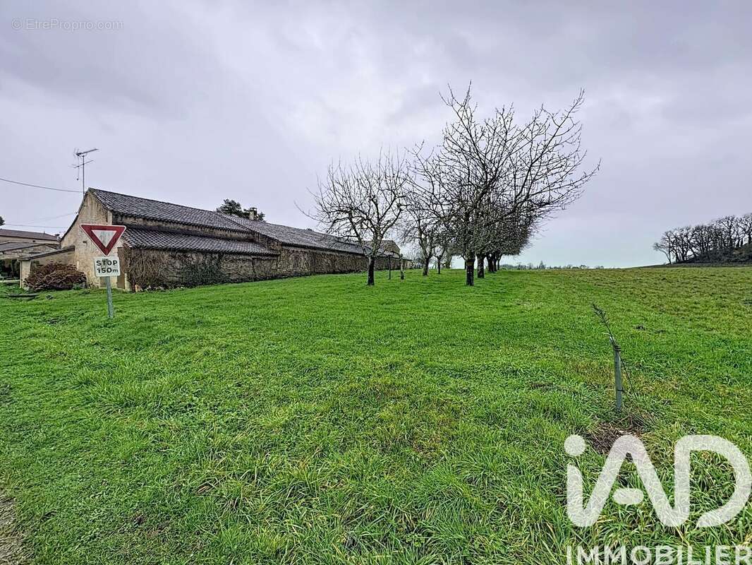 Maison 150 m² à Naujan-Et-Postiac  - photo 9