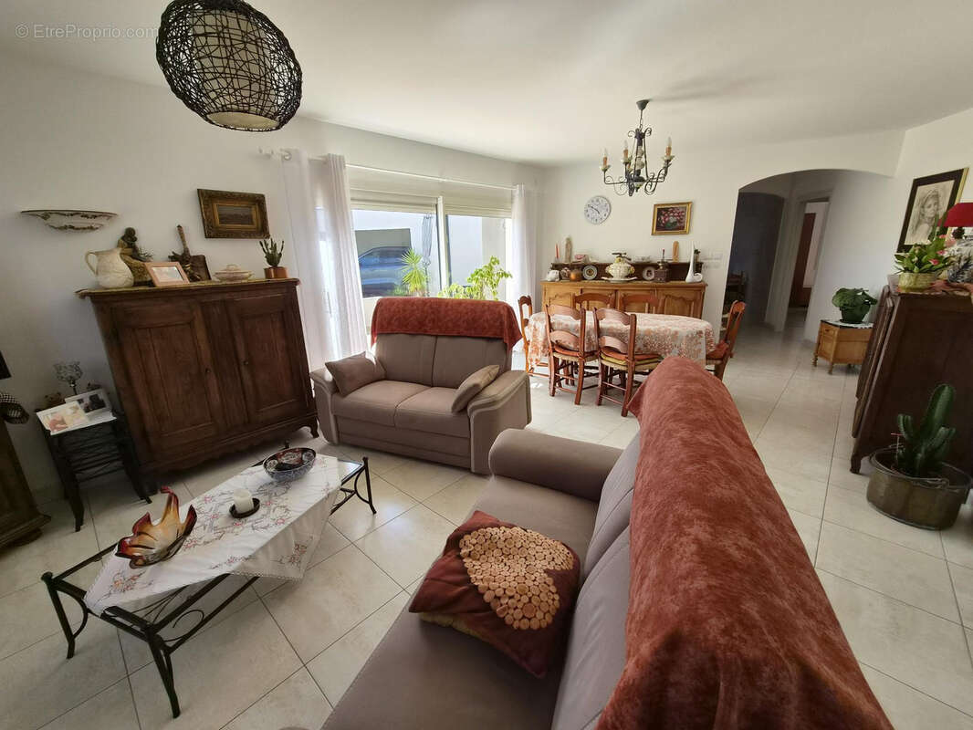 Maison à L'AIGUILLON-SUR-VIE