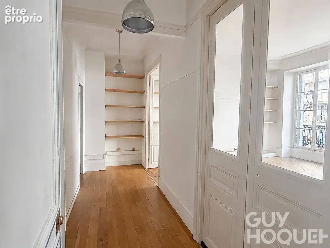 Appartement à VERSAILLES