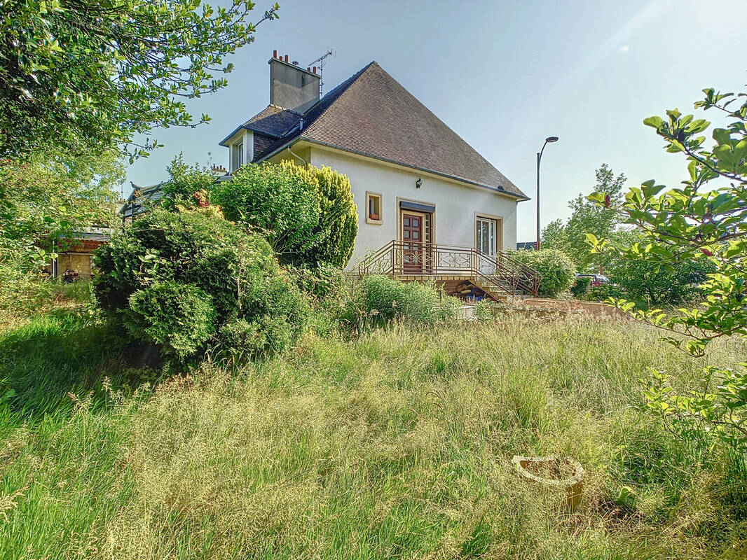 Maison à VILLERS-BOCAGE