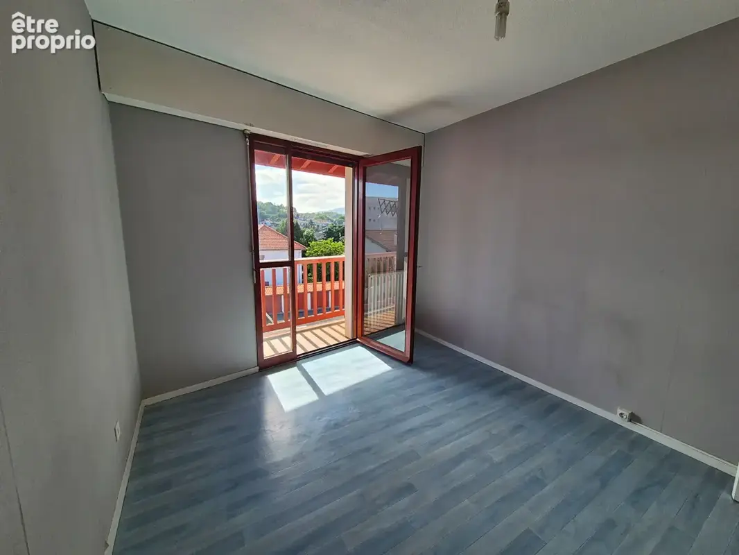 Hendaye centre,  appartement T3 - photo 2