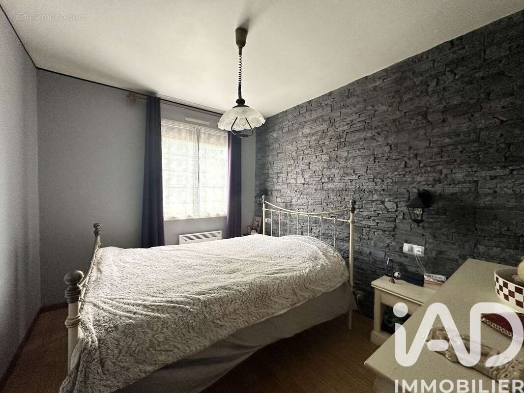 Photo 9 - Maison à VERT-SAINT-DENIS