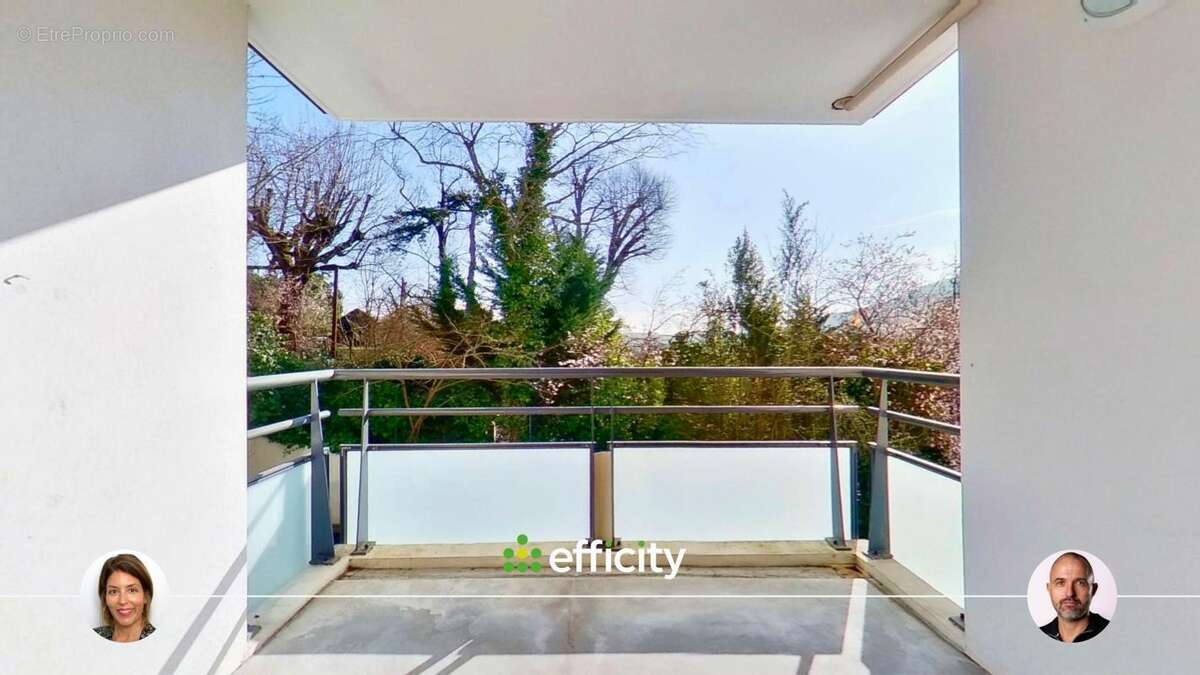 Appartement à PONTCHARRA-SUR-TURDINE