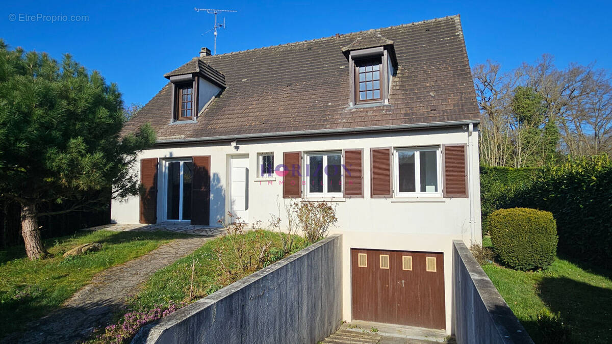 Maison à ORRY-LA-VILLE