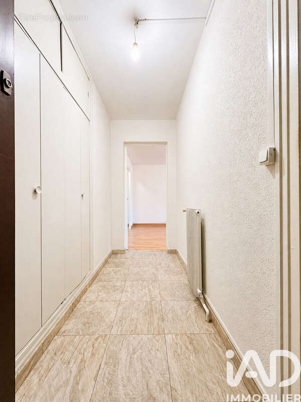 Photo 5 - Appartement à SAINT-JEAN-DE-BRAYE