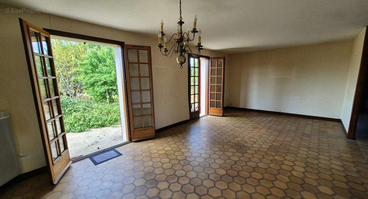 Maison 107 m² à Limoges  - photo 6