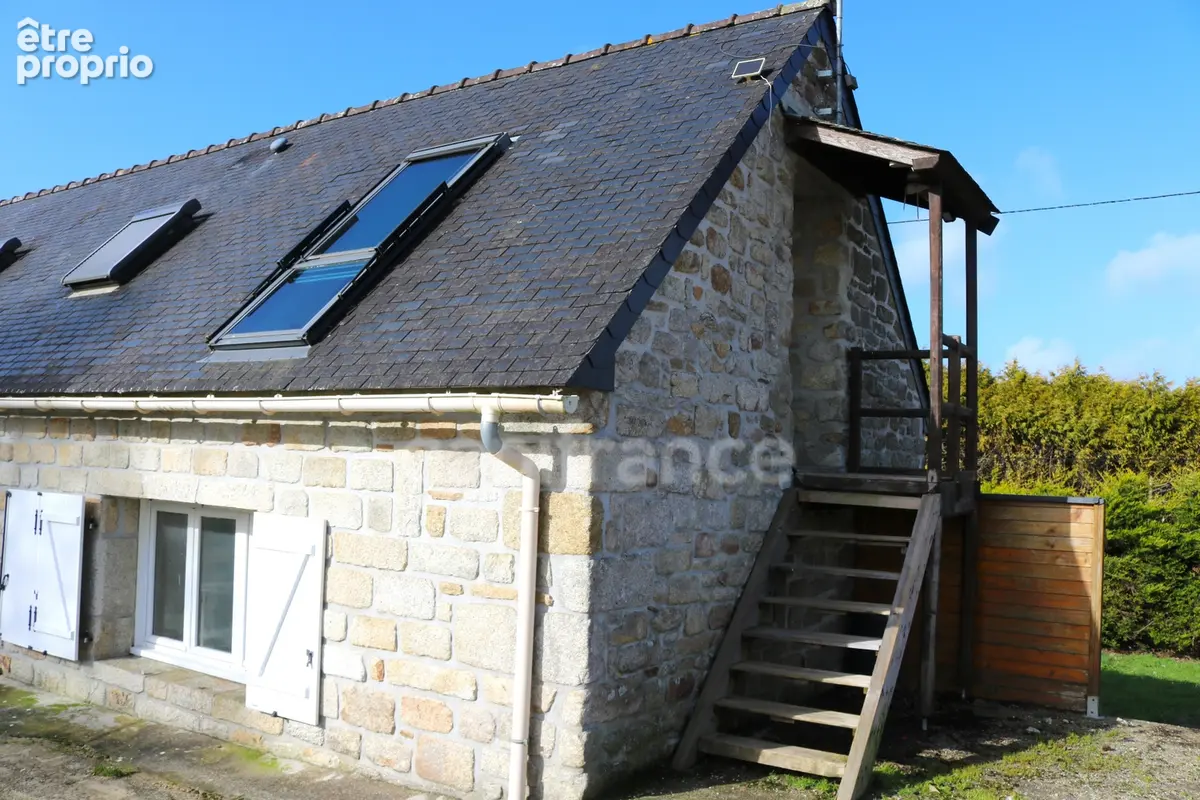 EXCLUSIVITE Longère de 177 m2 en pierres à vendre, 7 pièces GUENGAT (29) terrain de 1359 m2, rénovée - photo 4