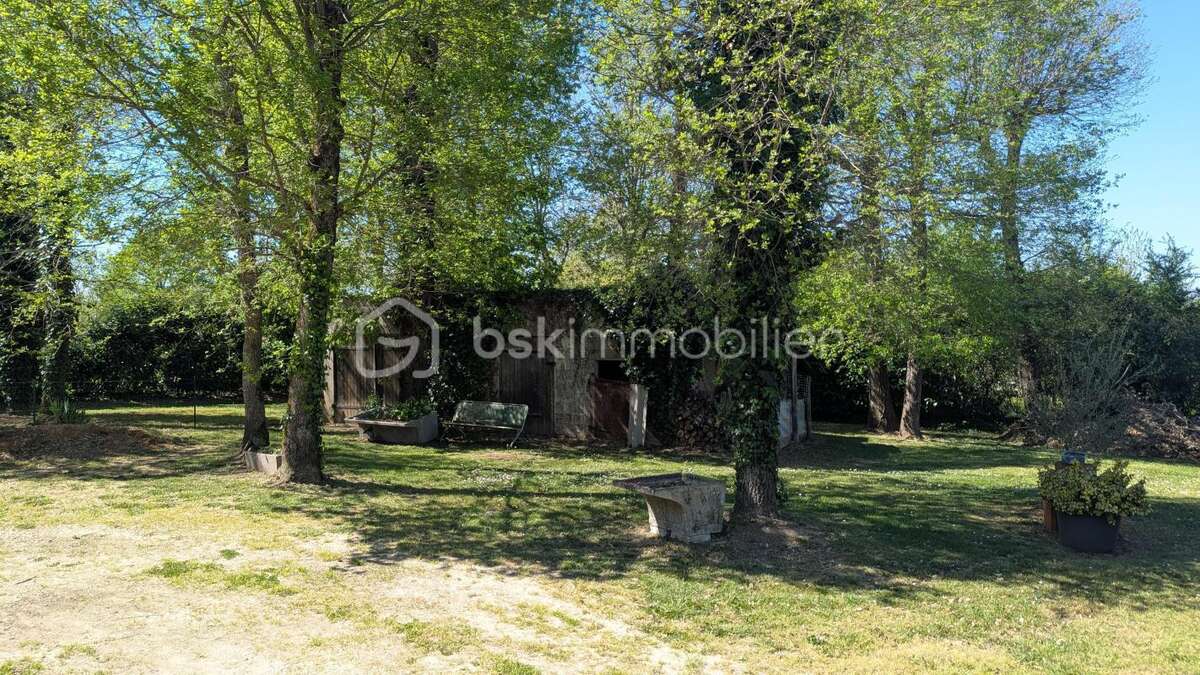 Maison à MONTAYRAL