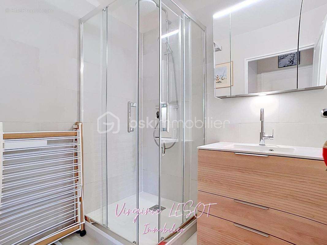 Appartement à VAIRES-SUR-MARNE