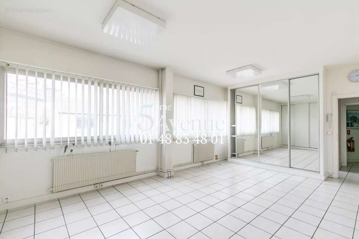 94100 cabinet médical  7 bureaux  Mairie - photo 10