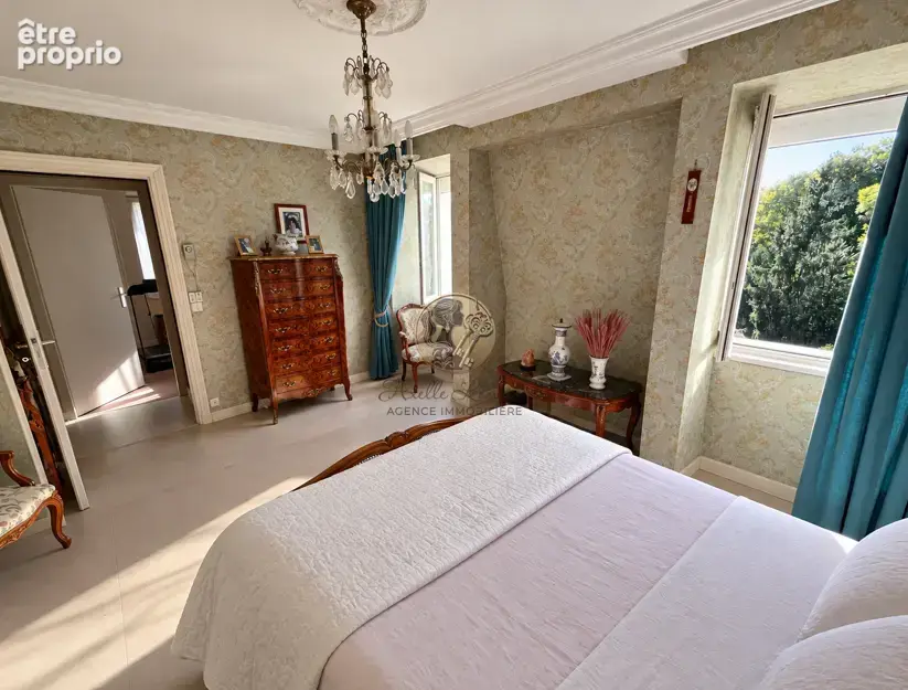 Charbonnières-les-bains   bien unique   rareté absolue propriete en plein centre-ville - photo 20