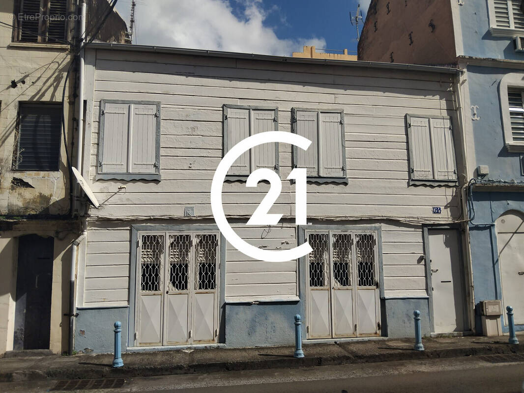 Maison à FORT-DE-FRANCE