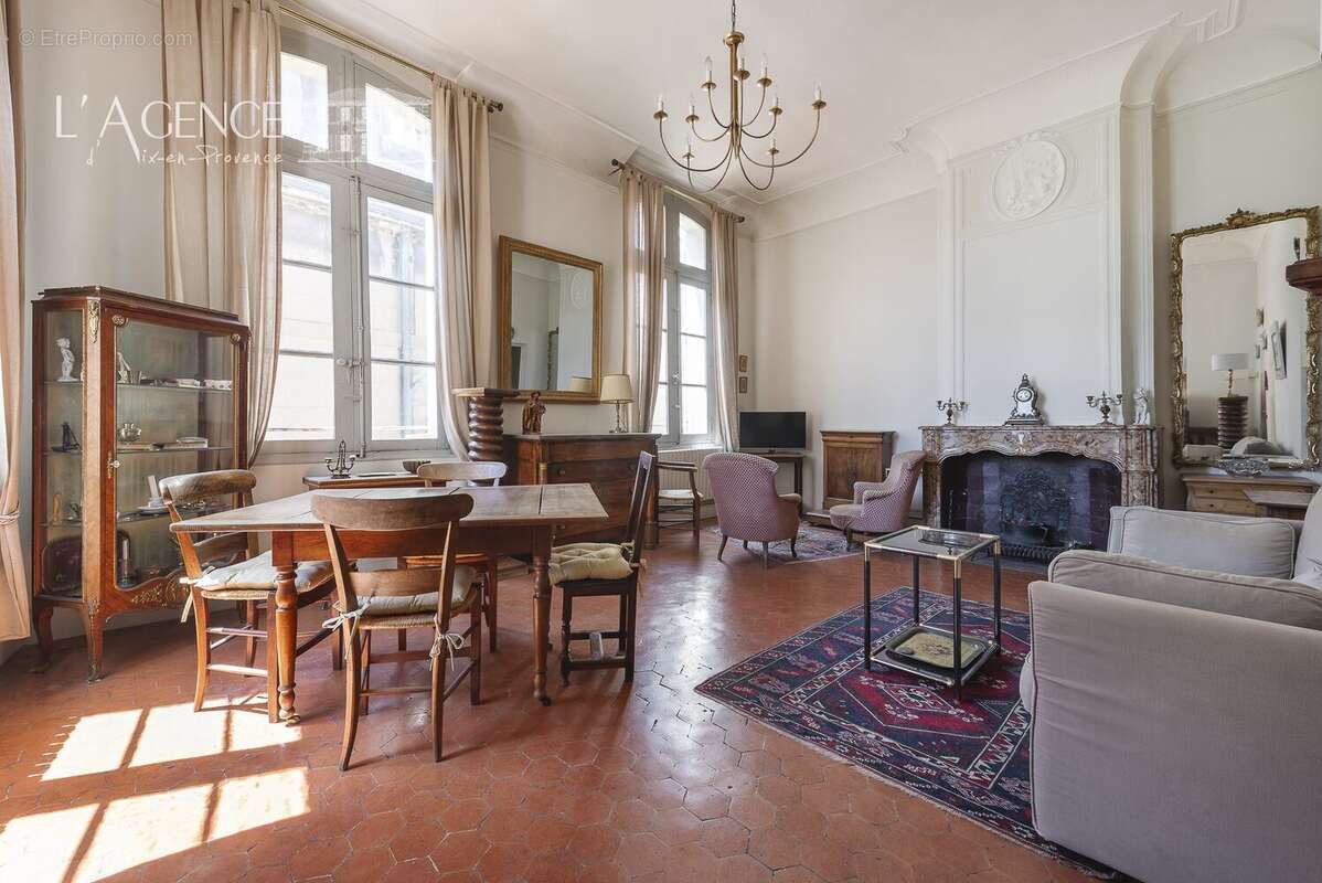 Appartement à AIX-EN-PROVENCE