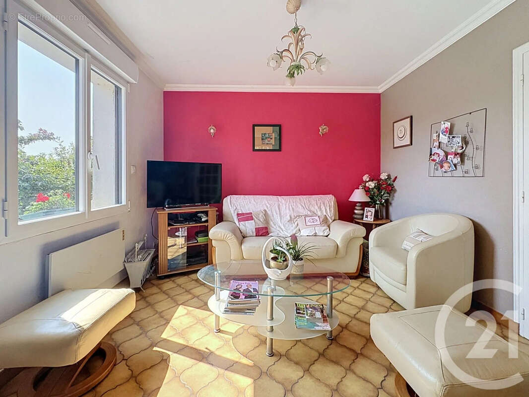Maison 130 m² à Langoat  - photo 3