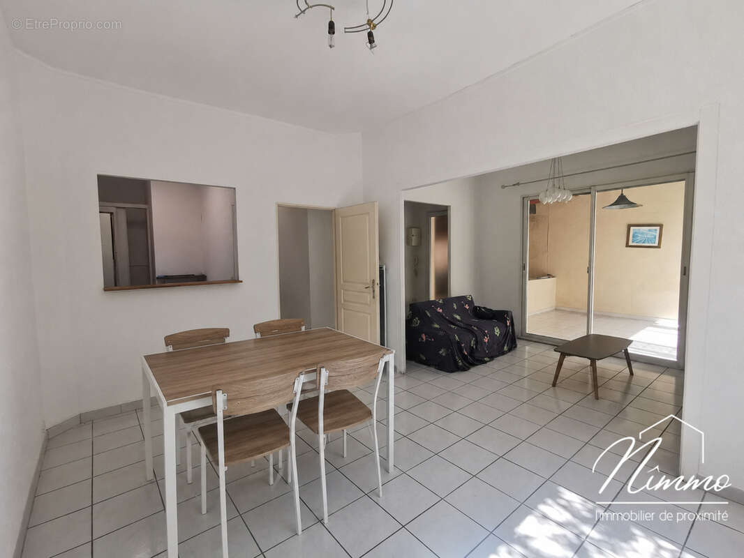 Appartement à NIMES
