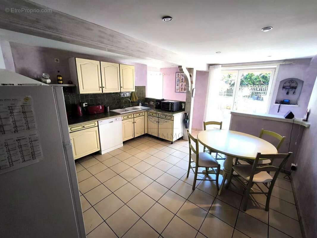 Maison à VILLEFRANCHE-SUR-SAONE