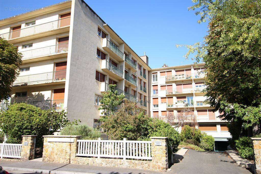 Appartement à LE VESINET