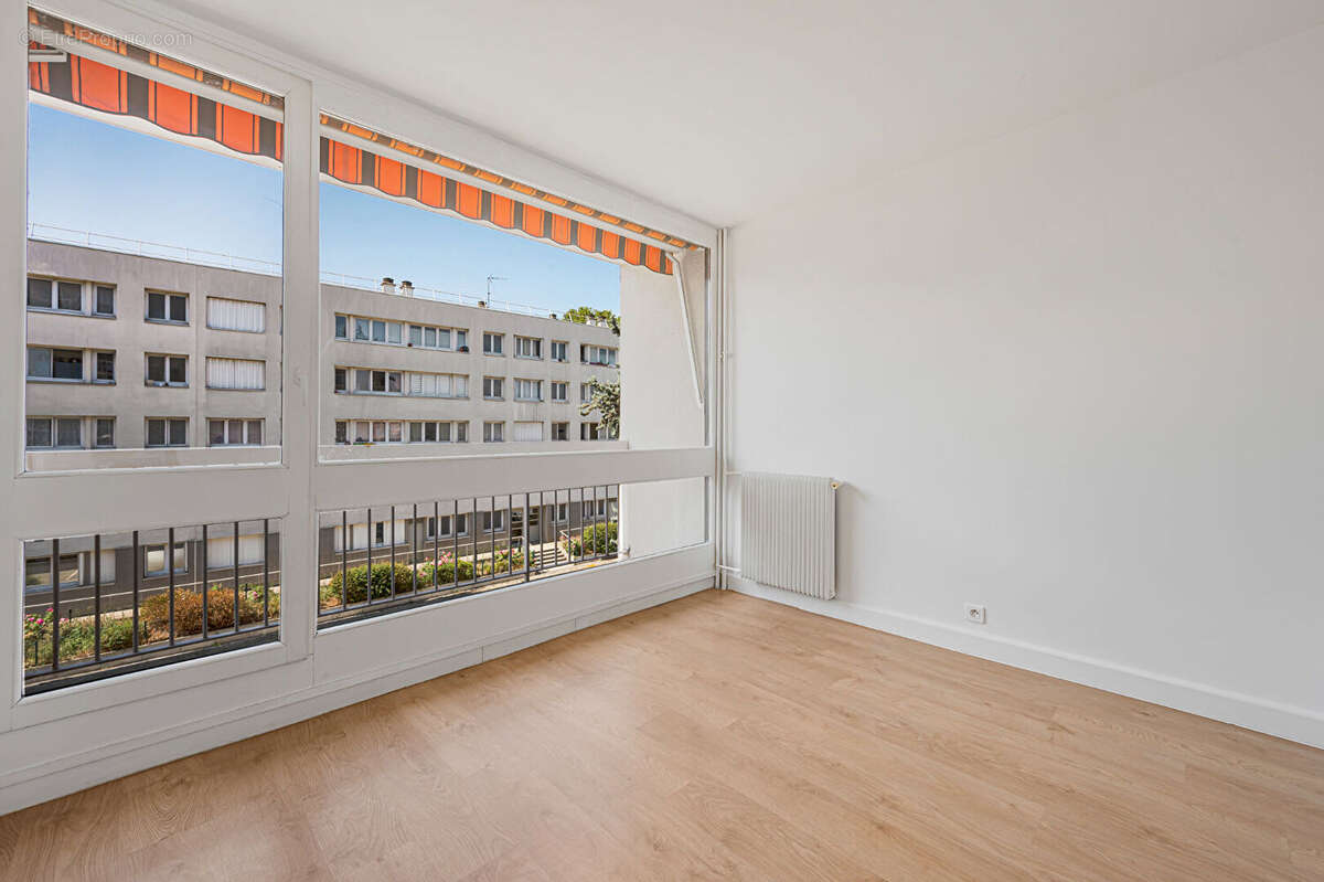 Appartement 2 pièces lumineux - Ligne 13  Etienne Dolet - Balcons - photo 9