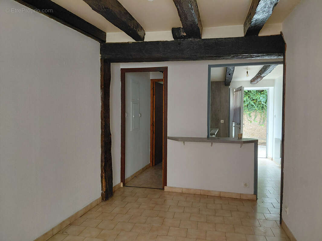 Maison à SAINT-SULPICE