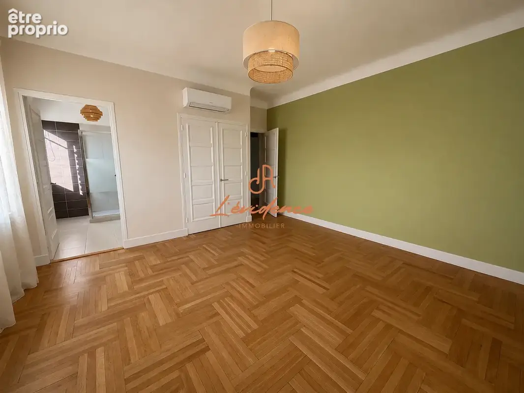 Montélimar : grande maison années 50, 235 m2, fort potentiel, piscine - photo 5