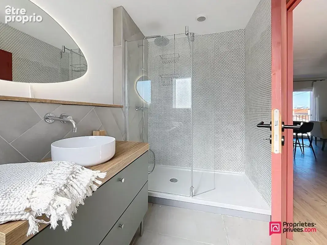 La Rochelle - Mireuil Résidentiel - Appartement de 72m² rénovés, 2 chambres - photo 9