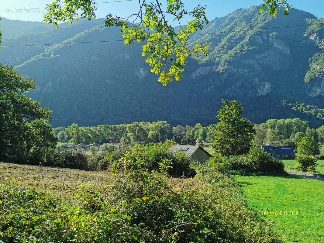 Versant ouest - Terrain à BAGNERES-DE-LUCHON