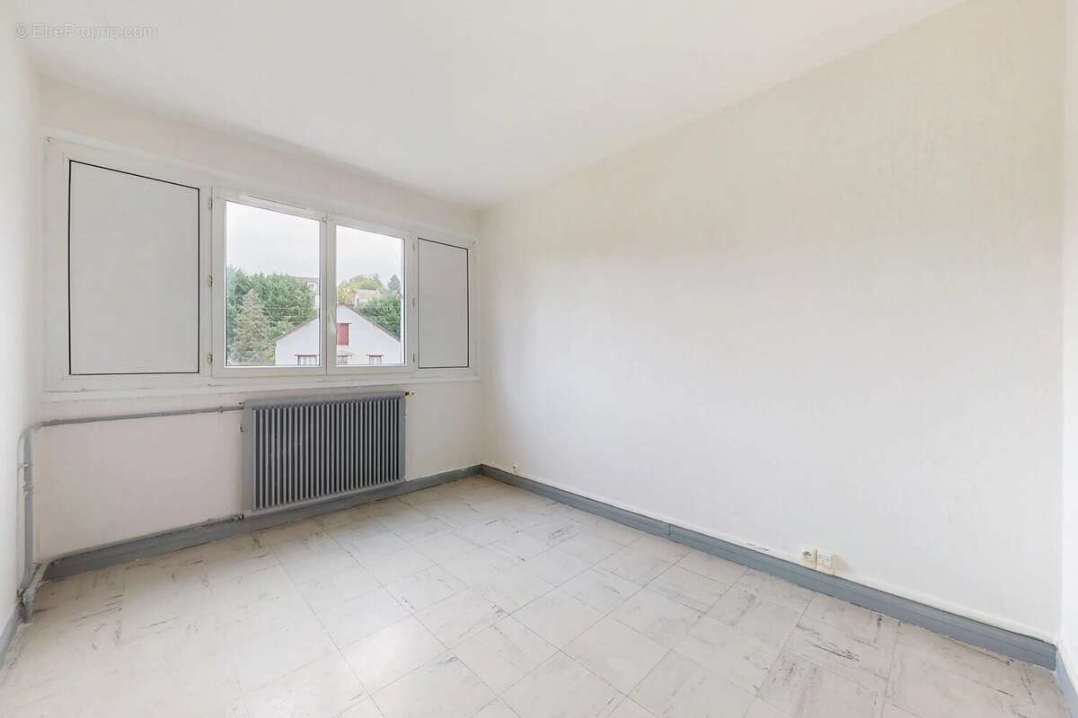 Appartement à CORBEIL-ESSONNES