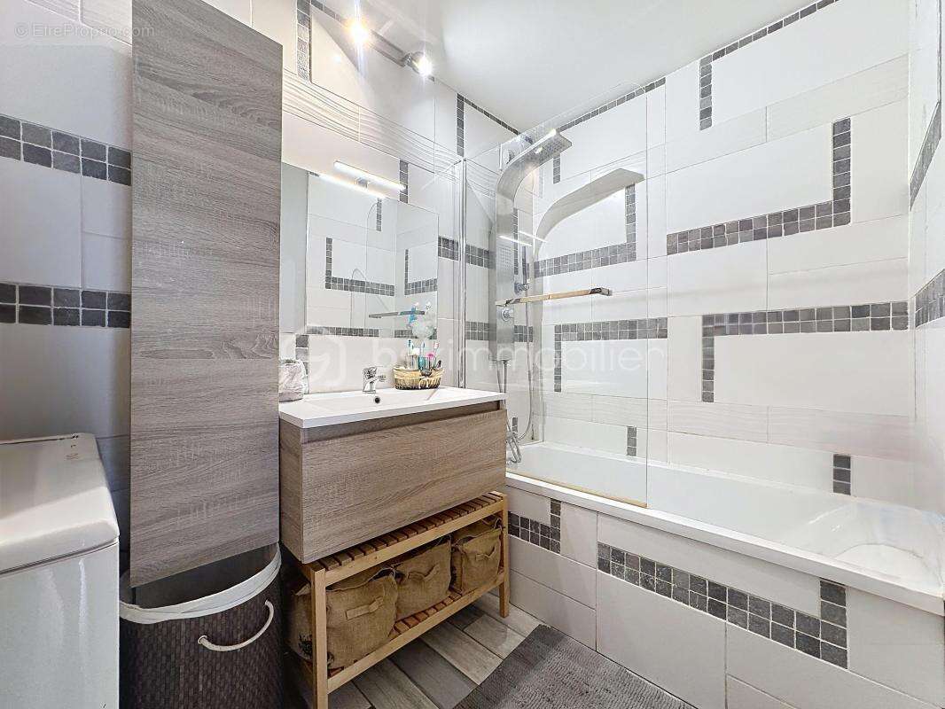 Appartement à MONTIGNY-LE-BRETONNEUX