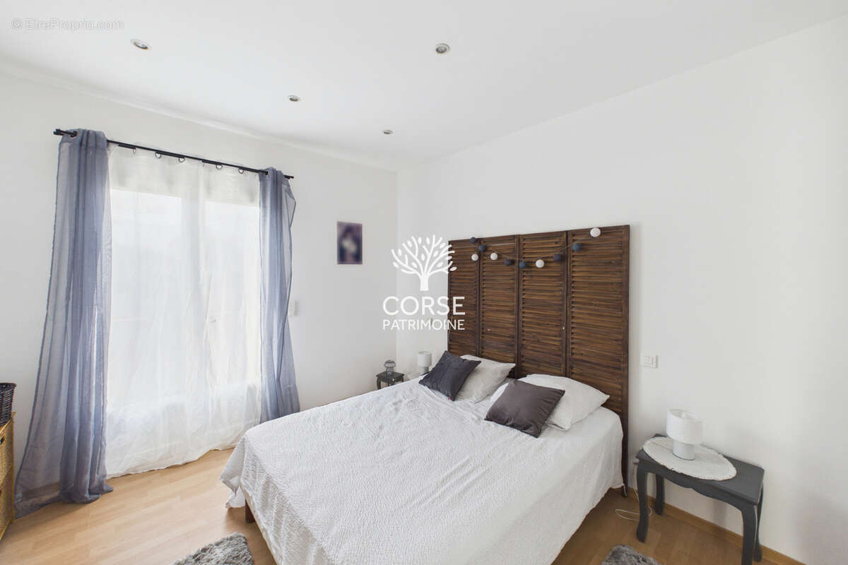 Maison à PORTO-VECCHIO