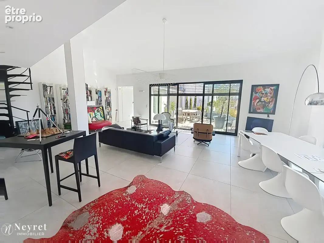 Liberation / jean moulin t5 131,20 m2 terrasse 46m2 garage - photo 3