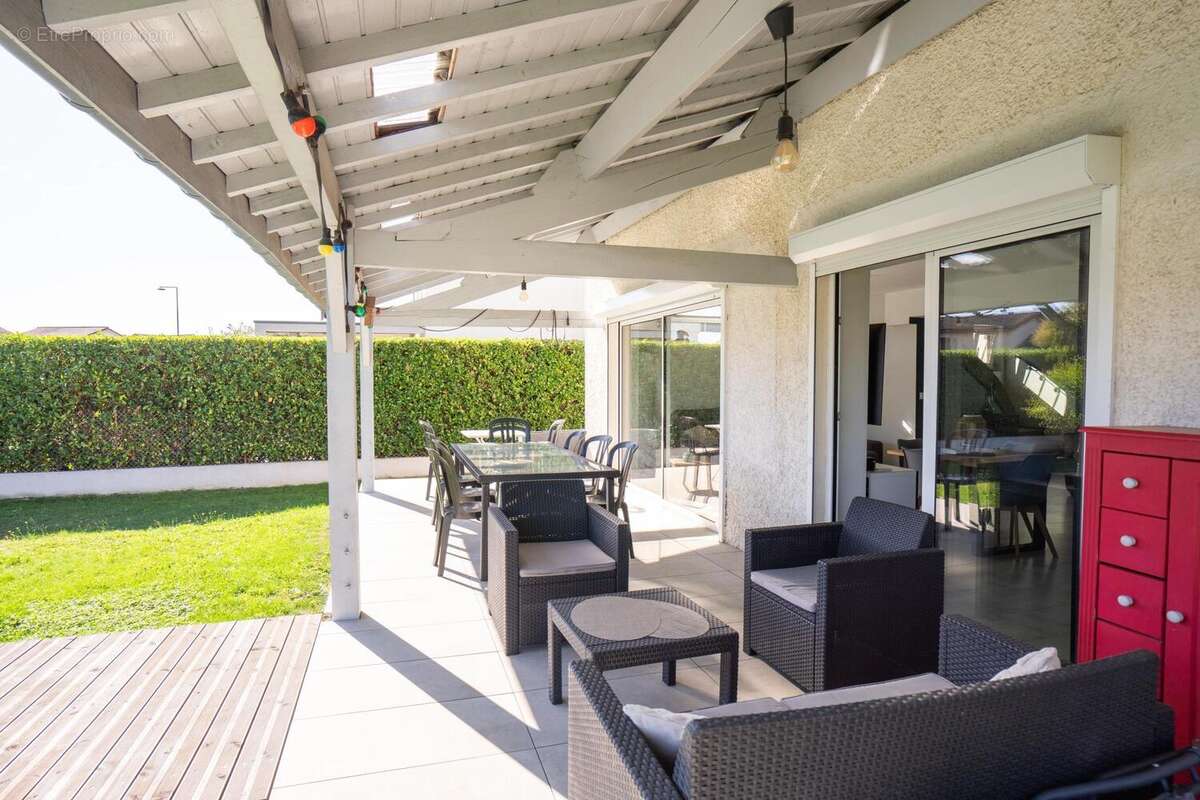 Photo 3 - Maison à GENAS