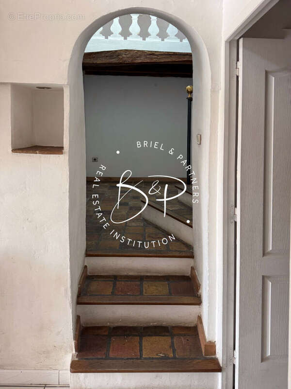 Appartement à LORGUES
