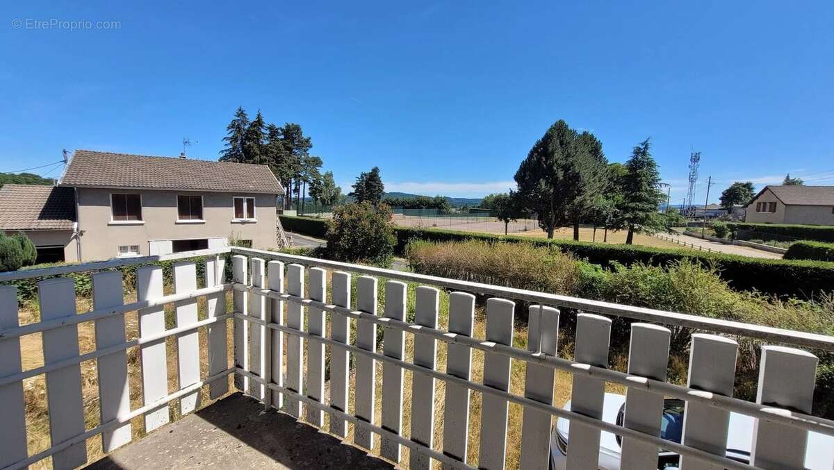 Appartement T3 avec balcon, garage et jardin privatif à Saint Agrève - photo 7
