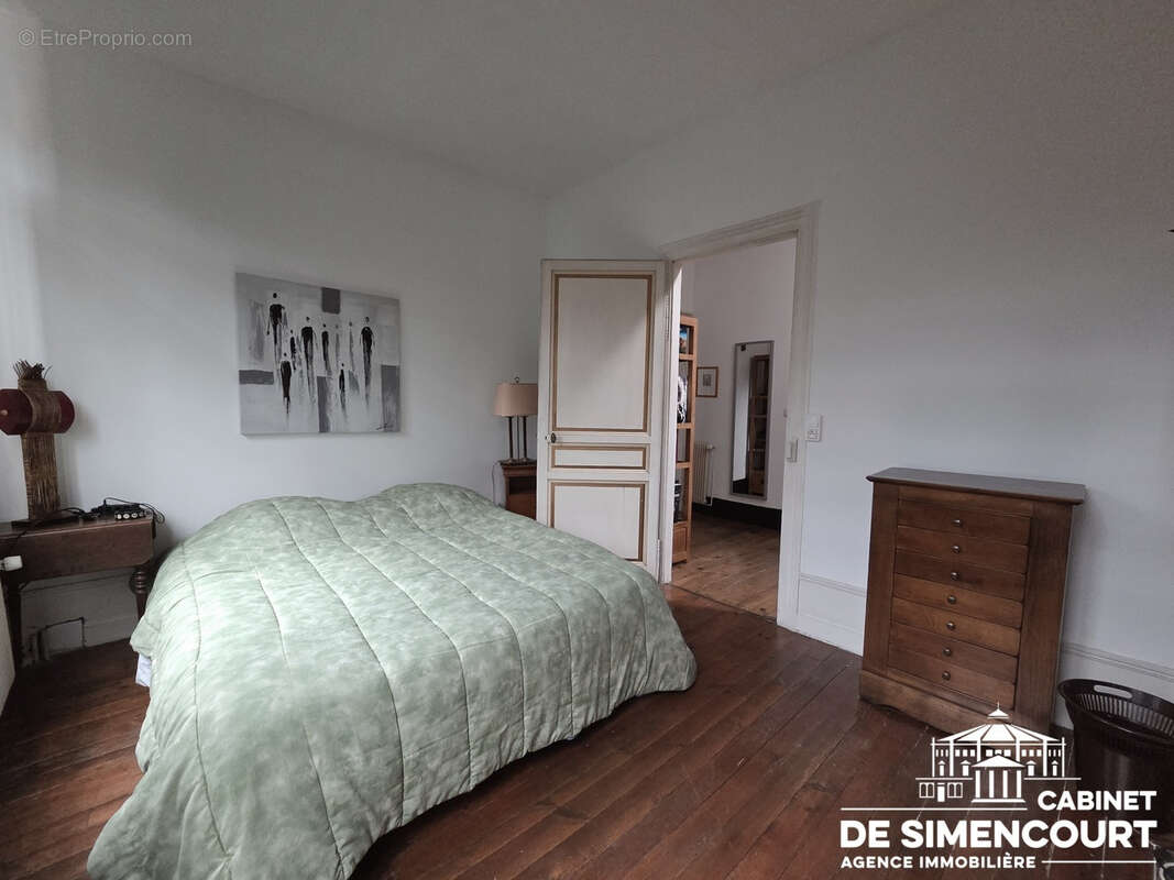 Maison à VIGNACOURT