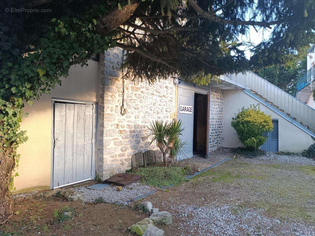 Maison à PARAY-LE-MONIAL