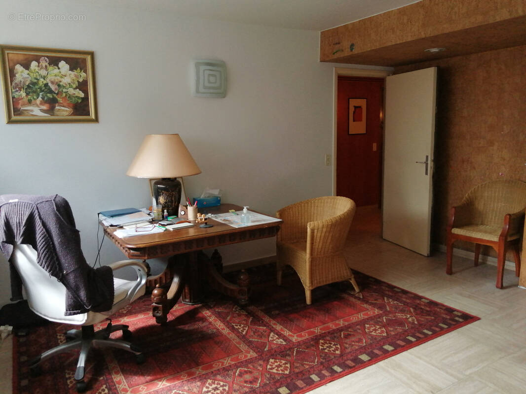 Autre à VALS-PRES-LE-PUY